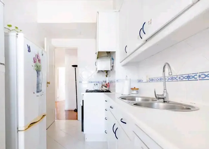 Estadio Da Luz 民宿 *